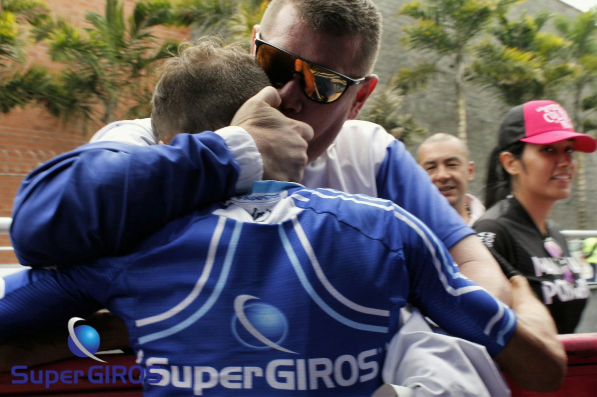 Teamsupergiros1's tweet photo. Hoy nuestro corredor Didier Chaparro se bañó en gloria al conquistar la 7ª etapa del Clásico RCN. Chaparro es 2o. En la CG a 8'' del líder Alex Cano. ¡Felicitaciones Campeón!
@SuperGIROS_SA @BetPlayCO @GanePalmira @jhonjciclismo @DidierChaparro @MATANGADEPORTES https://t.co/GLK86j6xws