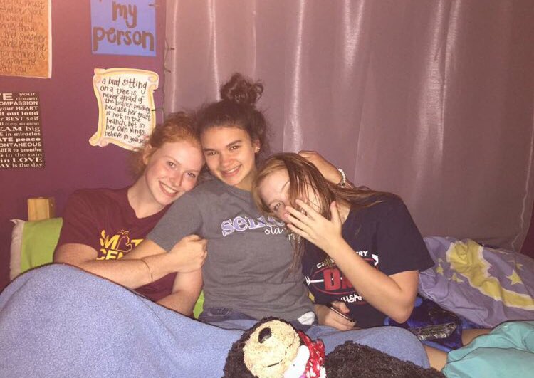 stephrocksyolo's tweet photo. happy birthday you beautiful amazing ginger you @beccaaa_26 !!!!! 🖤🖤 i love u and miss you so much i hope ur day was as wonderful as you hehe ❤️💋#gingersrock #gingertakeover #birthdayginger #0souls https://t.co/ziT24RPbsz