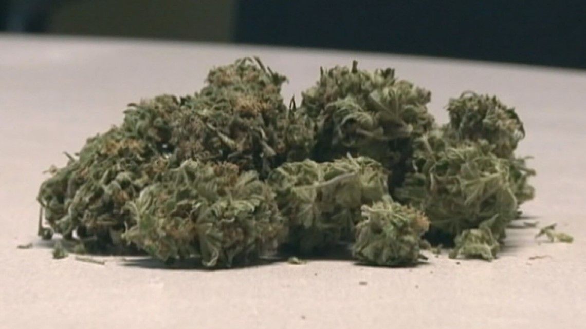 MJConsumers's tweet image. Should marijuana be legal in Michigan? Prop 1 discussion at GVSU buff.ly/2R3Ac60