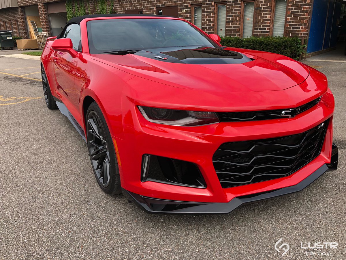 LUSTRDetail's tweet image. Camaro ZL1 received some polishing, ceramic coating and PPF on the front bumper. 
#lustr #lustrautocare #paintcorrectionchicago  #ceramiccoating #paintcoating #chicagoppf #suntek #xpel #3m #chicagoclearbra #premiumdetailing #chicagodetailing #chevy #camaro #zl1 #lustrit