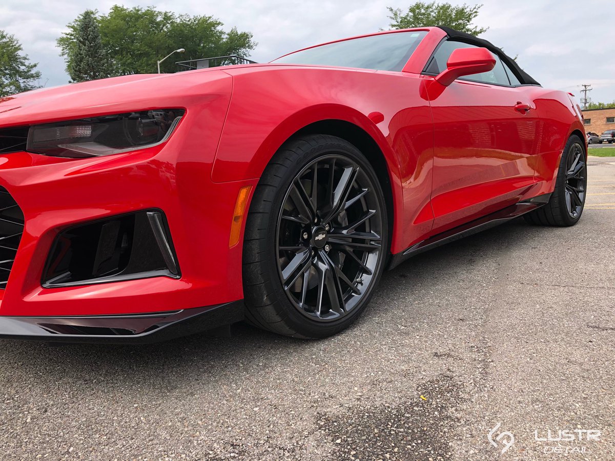 LUSTRDetail's tweet image. Camaro ZL1 received some polishing, ceramic coating and PPF on the front bumper. 
#lustr #lustrautocare #paintcorrectionchicago  #ceramiccoating #paintcoating #chicagoppf #suntek #xpel #3m #chicagoclearbra #premiumdetailing #chicagodetailing #chevy #camaro #zl1 #lustrit