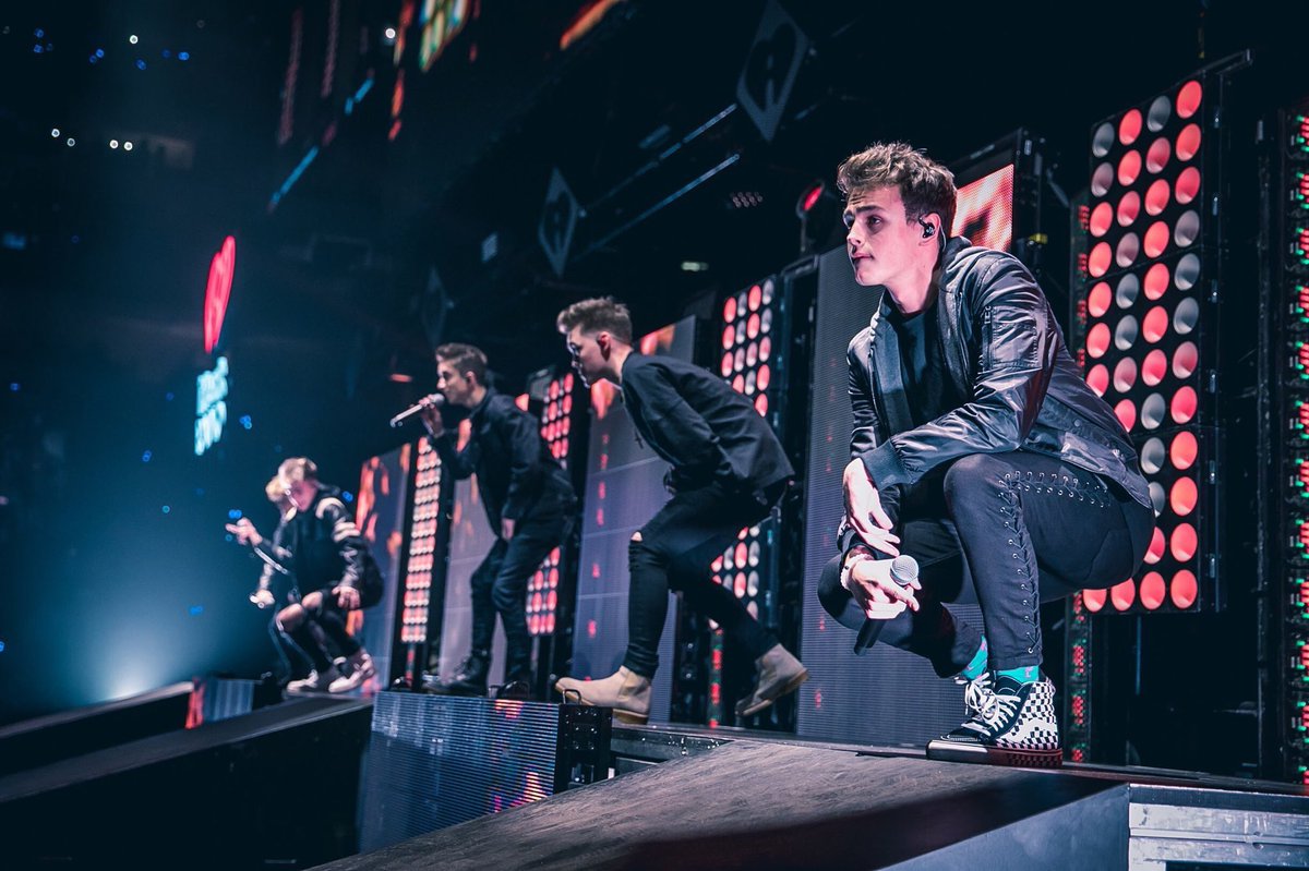 ImYuriaHerron's tweet photo. #2YearsOfWhyDontWe
遅れちゃったけど2周年おめでとう
いつも心の支えだし、夢の架け橋的存在です
彼らには感謝してもし足りない
いつまでも応援します https://t.co/Onb5vAloO3