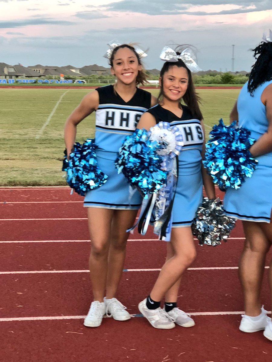 cyndi97356084's tweet photo. Homecoming 2018
#harlanhawks #senior2018 https://t.co/2DyOmcN5Vh