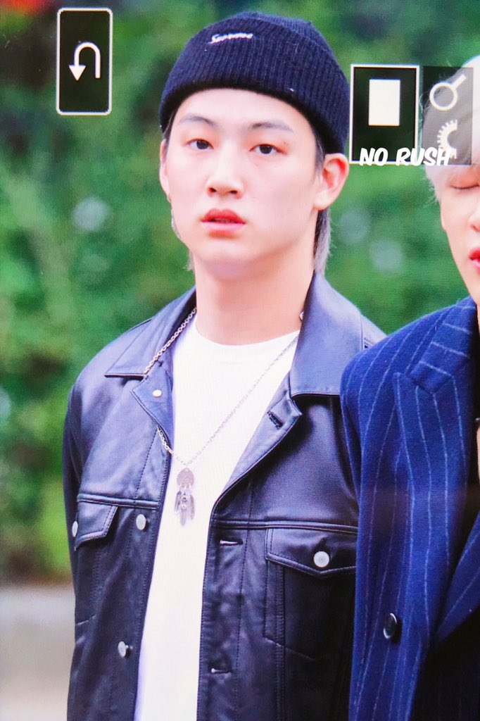 NoRush0106's tweet photo. 180928 뮤뱅 출근 

💛

#재범 #JB #LULLABY 
#갓세븐⁠ #GOT7⁠ ⁠⁠ #PresentYOU⁠⁠⁠ https://t.co/exPLFfAIJQ