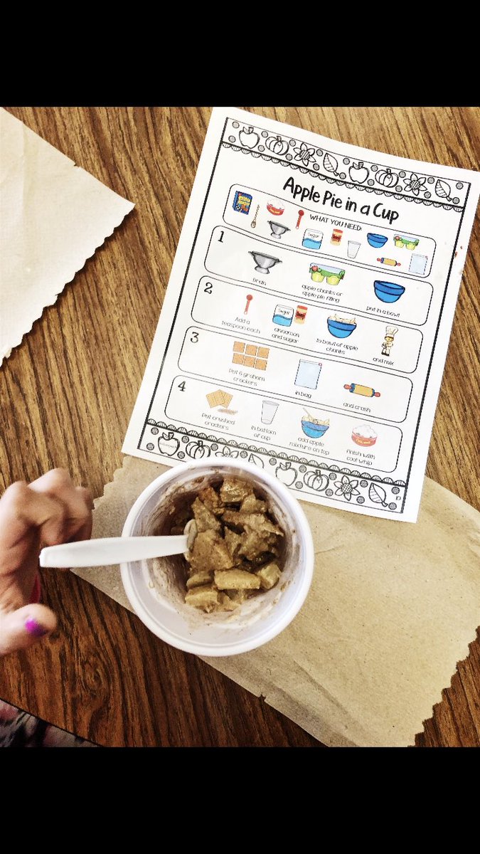 Nallys_class's tweet photo. To welcome Autumn, ICAP made No-bake-Apple-Pie (in a cup). 🍎Smells and tastes delicious. 

#reaganrays #falltreats #cookingwithkids https://t.co/HWfziR3Exf