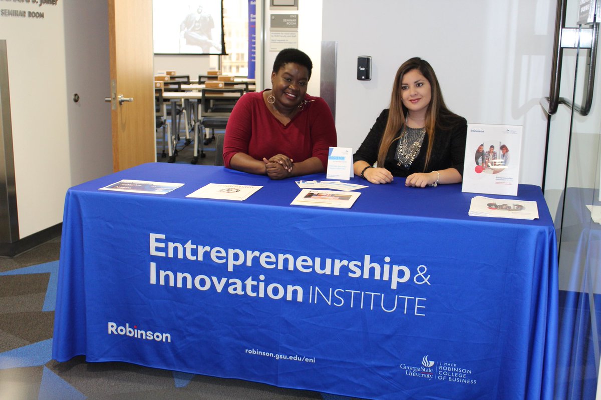 jackiedavissays's tweet photo. Today @enigsu’s #RussellCenter named @JAY4HOPE the fall 2018 #HJRCE #InfluentialSpeaker!
He shared his philosophy for #EconomicEmpowerment better known as Big IDEA💡to #Inspire #Develop #Educate #Accelerate #Atlantans & beyond
-
Made possible by:
@RobinsonCollege @rcie_atlanta https://t.co/JEVRZ1qVQ1