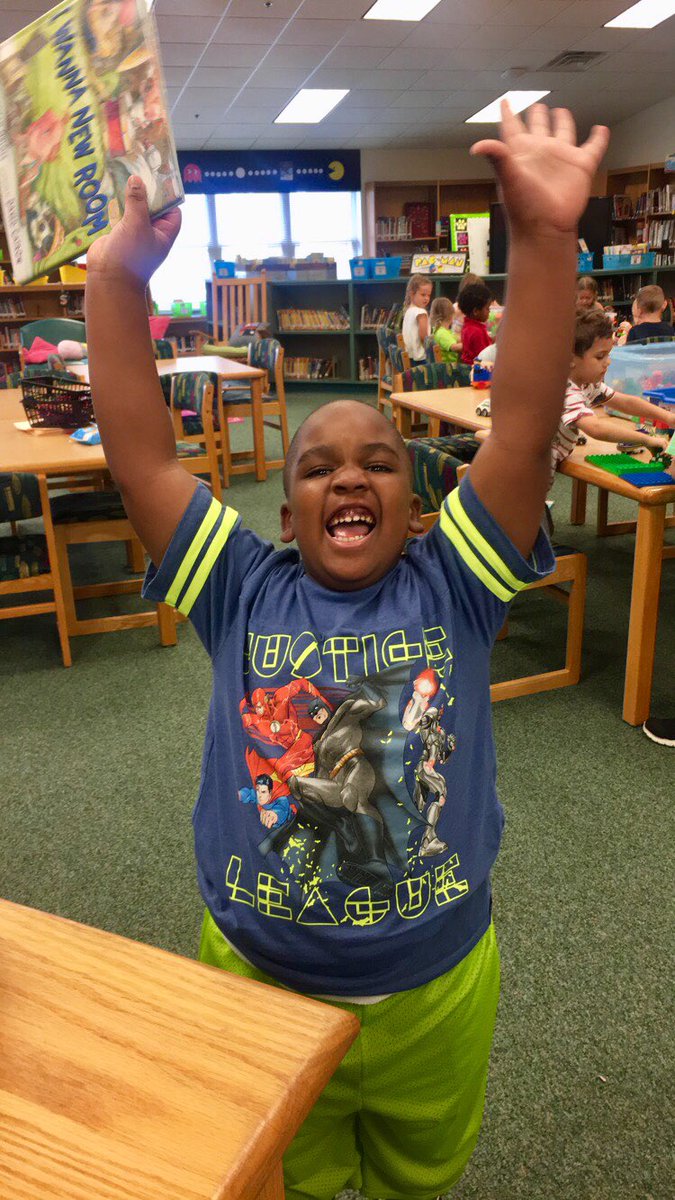 The face you make when you get to check out a book for the very first time 🙌🏽💚 #wearepowhatan #librarylife #pesmedia