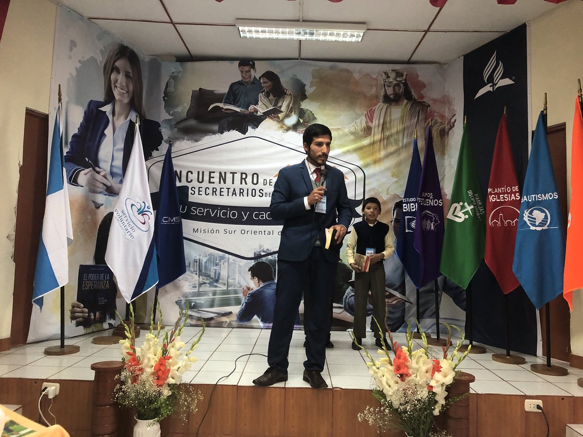 josuellempen's tweet photo. Se da inicio al #EncuentroSecretariosMSOP en la ciudad de Abancay teniendo como lema: “A tu servicio y cada día mejor” promoviendo los deberes de la Secretaría pero resaltando la obra misional a fin de impartir el evangelio por doquier. https://t.co/NQ5OZs2uiy