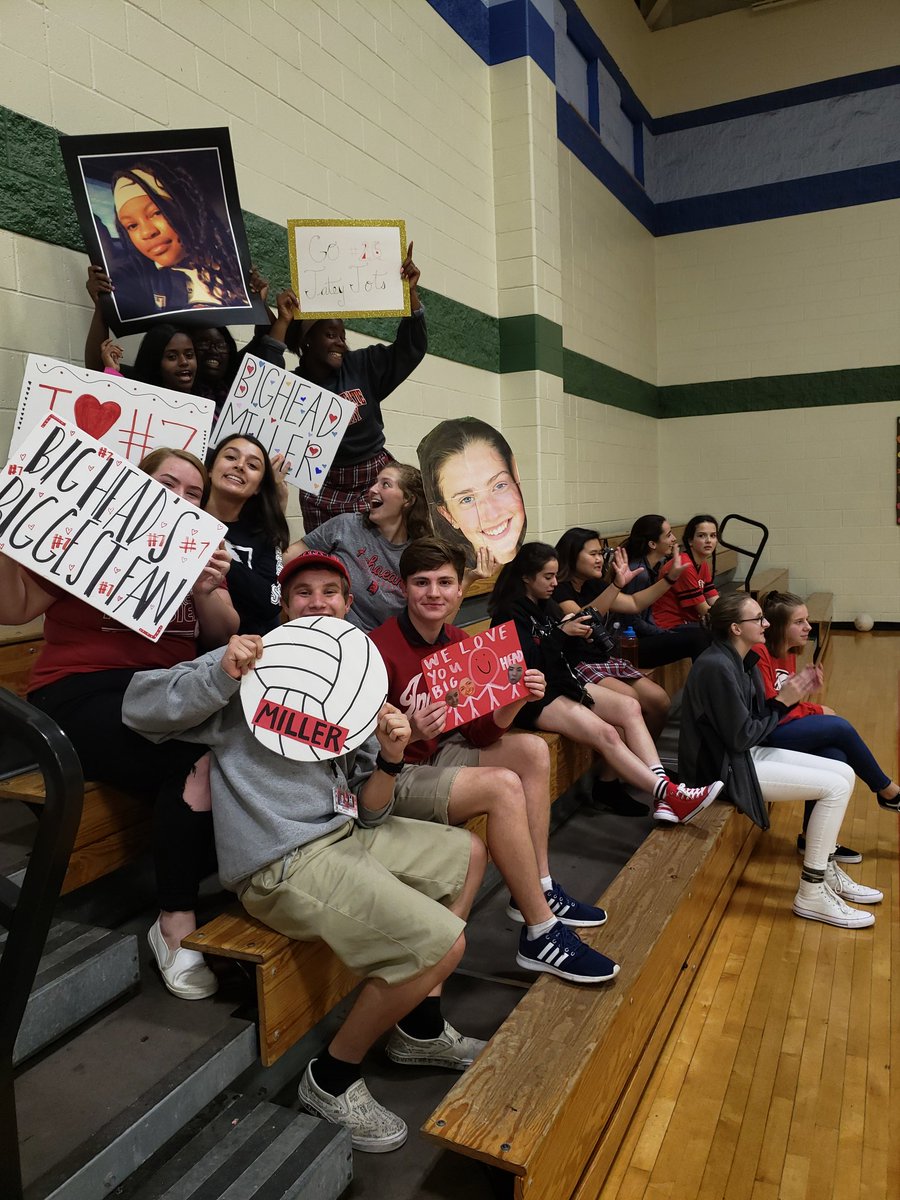 HerronAthletics's tweet photo. Student Section ready for Senior Night! https://t.co/MCoH19Gyal