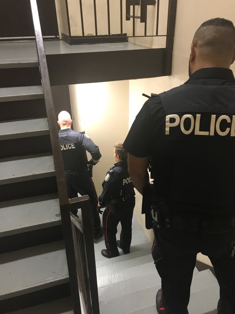 CedarbraeCops1's tweet photo. We often do "building sweeps" to make sure these apartments are safe for all their residents https://t.co/CyadrC3y3d