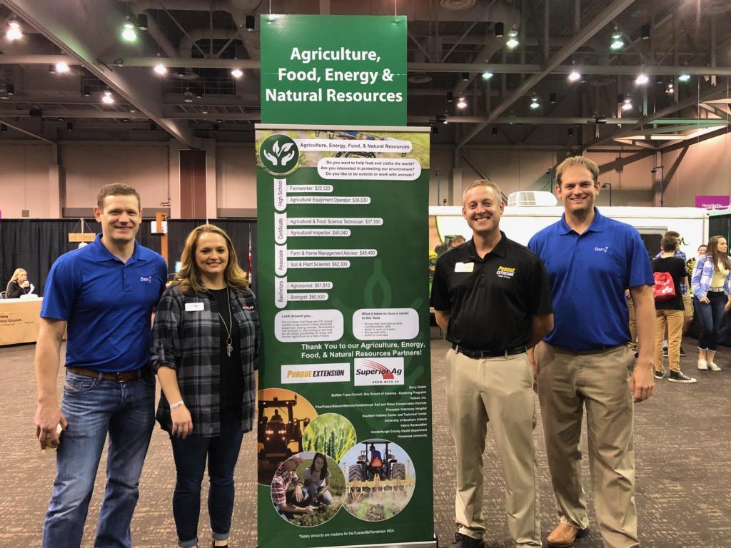hfpschmitz's tweet image. And the rain is gone!  Thanks to @Jaswin1964 for the opportunity, all of our presenters for their expertise, and my co-conspirators for a great two days with 3000 youth considering their careers! #JAJobSpark @PurdueExtension