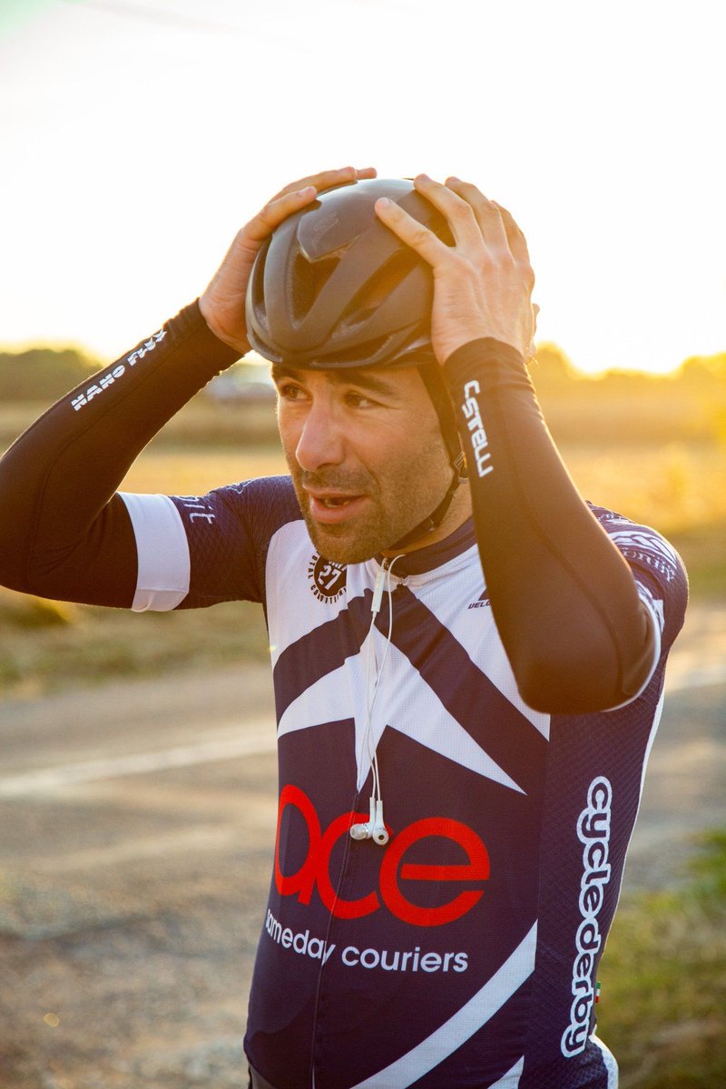 Challengechum's tweet photo. Well done @leightimmis who has just smashed the #EuropeCycleRecord in a time of 16 days, 10 hours &amp; 45mins! Amazing achievement Leigh, get those feet up &amp; relax now! #bike #record #challenge https://t.co/zKtTz3QtvE