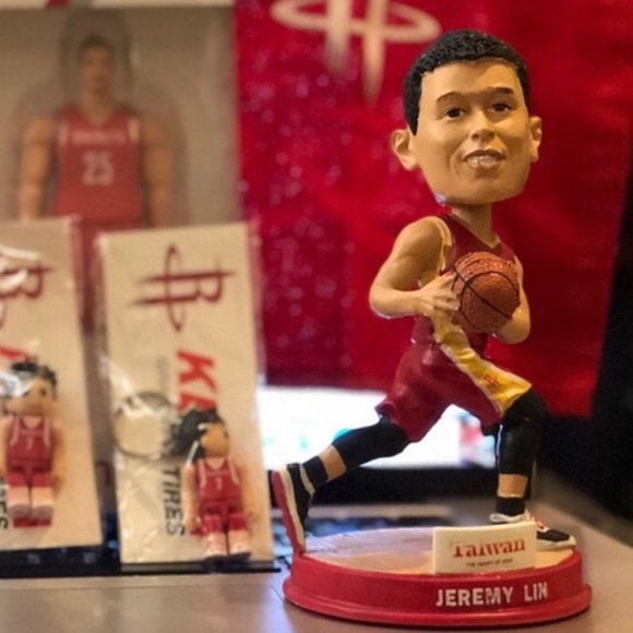 So good I had to share! Check out all the items I'm loving on @Poshmarkapp #poshmark #fashion #style<a href="/tag/fashion"class="tags"><span>#fashion</span></a><a href="/tag/shopmycloset"class="tags"><span>#shopmycloset</span></a><a href="/tag/style"class="tags"><span>#style</span></a><a href="/tag/bananarepublic"class="tags"><span>#bananarepublic</span></a>