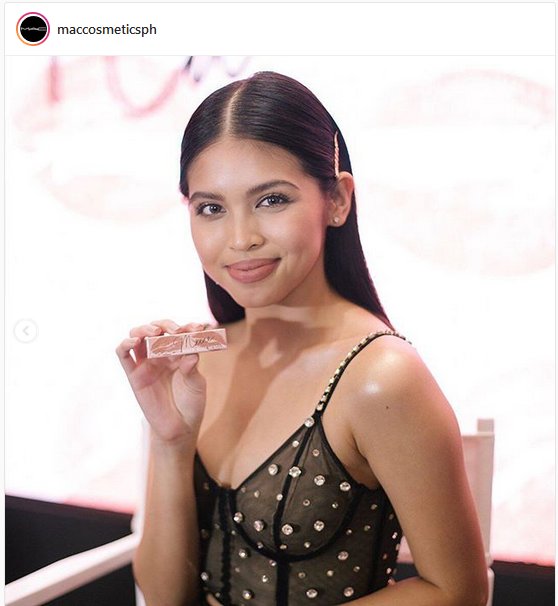Bang_Pink_06's tweet photo. π·maccosmeticsph
**MAC Glambassador #rbchanco showed us how to create the perfect day-to-night look using the #MaineforMAC lipstick π€
#mainedcmMACTrinomaIn1Day
#ALDUBNationFullofLove https://t.co/wLCRXuOLT5