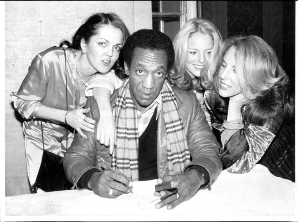 GlobalHoodNews's tweet image. A WHITE WOMANS HEAVEN...
                               IS A BLACK MAN’S HELL. #billcosby #injusticeSystem  #Amerikkka