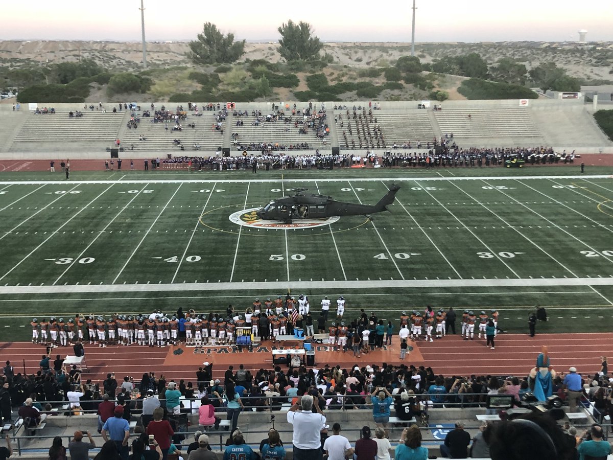 SacSisd's tweet photo. Amazing way to start our game tonight. Thank you for your service! #USarmy #TEAMSISD https://t.co/Z4uJKSipJ2