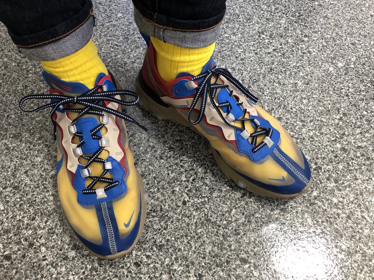 tb_odwr's tweet image. 赤ソックスもいいけどこの黄色ソックスも合うな！400円！大勝利！ #reactelement87