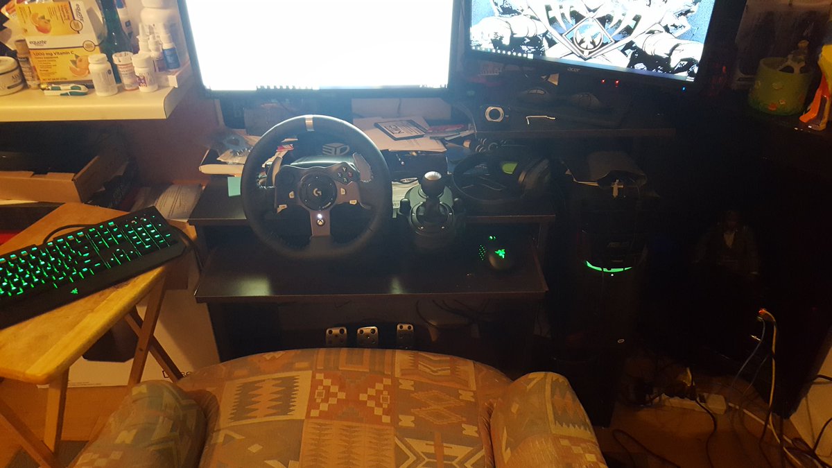 doctorfumblez07's tweet photo. Ready for #ForzaHorizon4 tomorrow!!! Join me on twitch for some early gameplay as I get this new wheel dialed in. #ForSpeed #Wedontneednoroads https://t.co/sAd2vwdDYS
