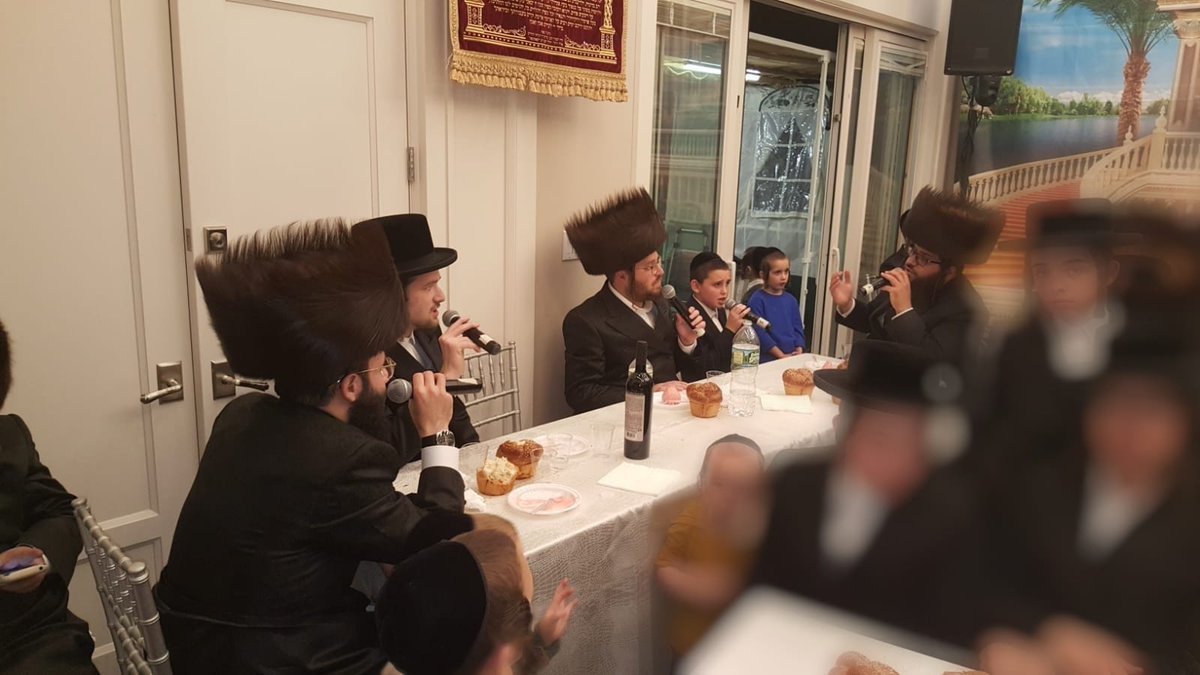 Simchas Beis Hashoeva in Monroe
Music by <a href="/HeshyPavel/">Hershy pavel</a> 
Sound by <a href="/GreenfeldProdu2/">Greenfeld Productions</a>