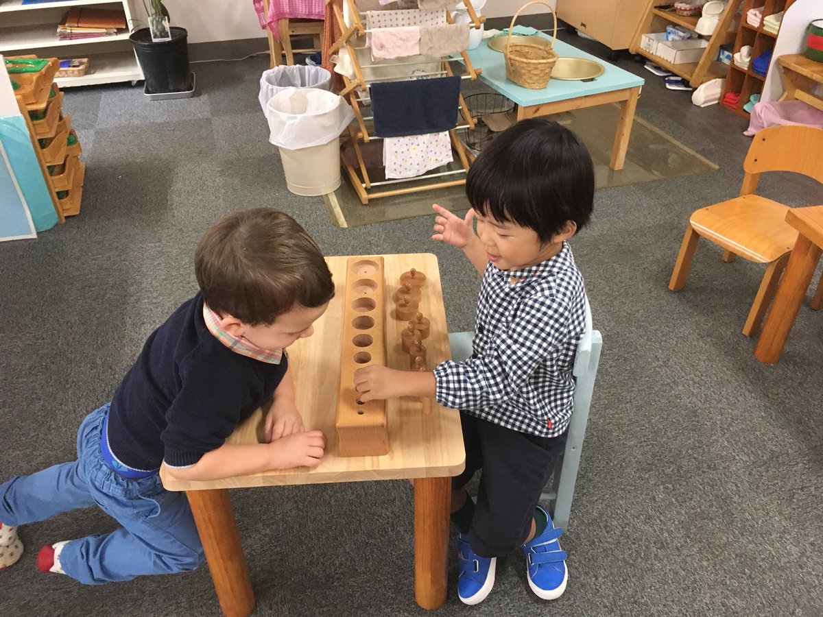 MSTokyoHazel's tweet photo. Budding friendship. Itโs beautiful to see new children slowly opening up! #MSTkindness #MSTpeace #MSTsunshine https://t.co/mTc6kkEUQy