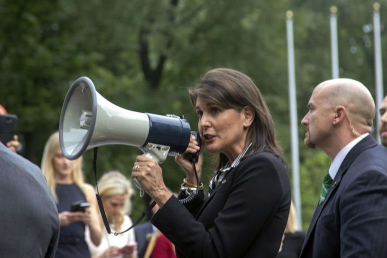 DiarioTalCual's tweet photo. 🗣📢 Nikki Haley: EEUU seguirá en la lucha hasta que Maduro se vaya https://t.co/vxVqGy3zTV https://t.co/P3JJodtKgF