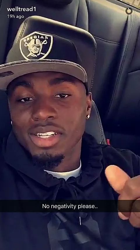 Rollicking_R8R's tweet photo. Remember when Laquon Treadwell got drafted by the Vikings and posted this pic 😂. https://t.co/BNmirwZDkb