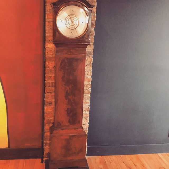 BehindTimeClock's tweet image. A friend of mine bought this extremely rare clock from the auction of the pieces of the Time Museum. ift.tt/2OWOeEU