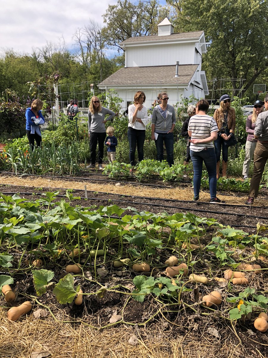 UCLSHomeEc's tweet photo. Inspired and renewed by a visit to @TOGgardens’ Middlefork Farm in Northbrook today. Thanks to @knahrwold and @GreenSchoolsIL for setting it up! https://t.co/igSdC2T4xe