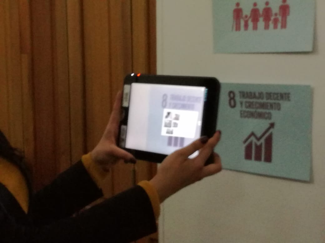 ULaGranColombia's tweet photo. #SemanaUGCIn
En el auditorio de los Virreyes también disfruta de la muestra fotográfica de Proyección Social 🌍📸 https://t.co/1g0mvsTZzA