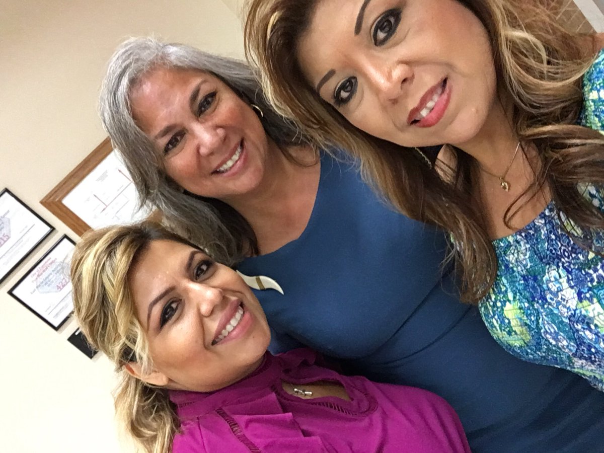 CisnerosABC13's tweet photo. #HispanicHeritageMonth celebrating with new friends at East Harris County Activity Center. Thanks to @LyondellBasell for hosting us and to HC Precinct 2 Commissioner Jack Mormon for throwing the party complete with #barbecoa @abc13houston @ABC13andYou https://t.co/vrawP6qK0R