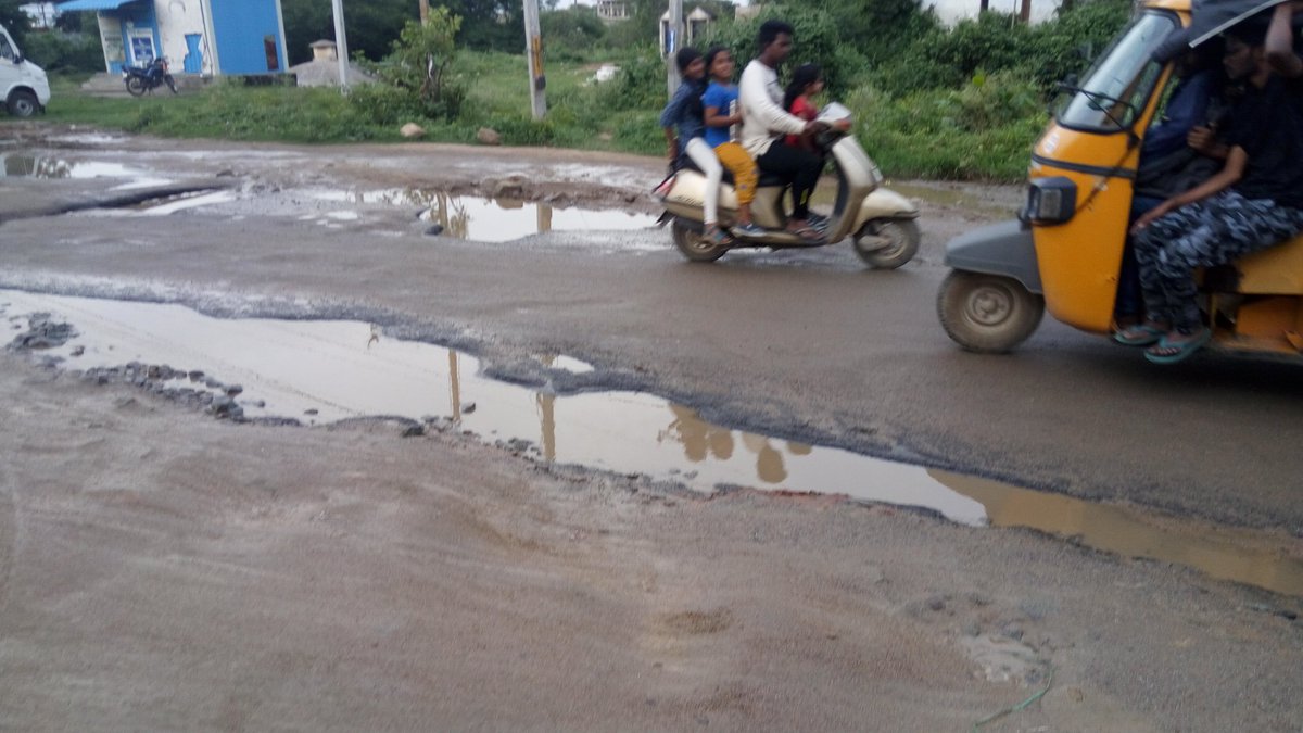 RKYadav8361's tweet photo. @trspartyonline @HydWatch Ameenpur road is in worst condition.... Requesting your party to look into this matter .... No action from officials.... Politicians.... no Road.... No Vote...... https://t.co/jPUXJqCUmE