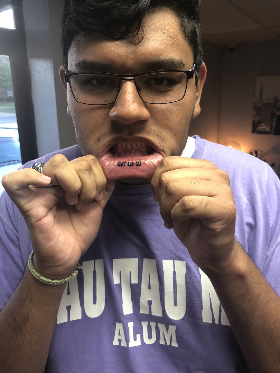 omi3434's tweet image. “They say I'm too that, oh, I'm too this. When you seen what I've seen, you end up like this... Man, I said we gon' win
Knock me down nine times but I GET UP 10” @iamcardib #GetUp10