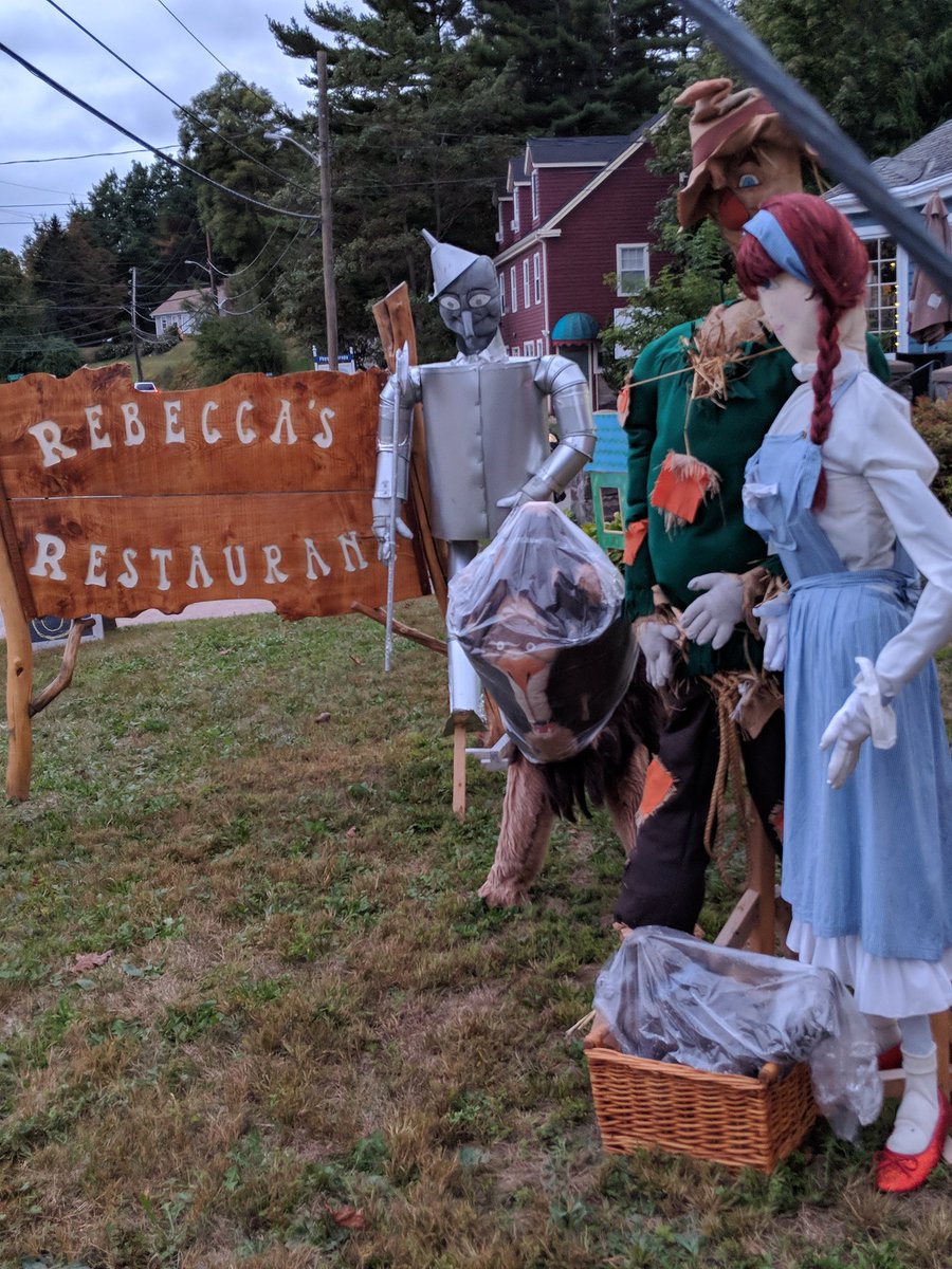juliechaisson's tweet photo. Happy 32nd Anniversary to the best husband a girl could ever want. Celebrated at one of our favorite local restaurants @RebeccasNS that happened to have my favorite scarecrows. #ScareCrowFestival #MahoneBay #LoveMyLocalGuy https://t.co/I18yco390e