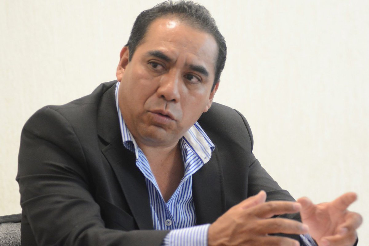 CuartaPlana's tweet photo. Aplaude @MAPEMO resolución del @TEEOax de mantener el registro del @PSDOax. https://t.co/cRihV87Alo #Oaxaca #TwitterOax #Entérate #Noticias https://t.co/IRONmGki9z