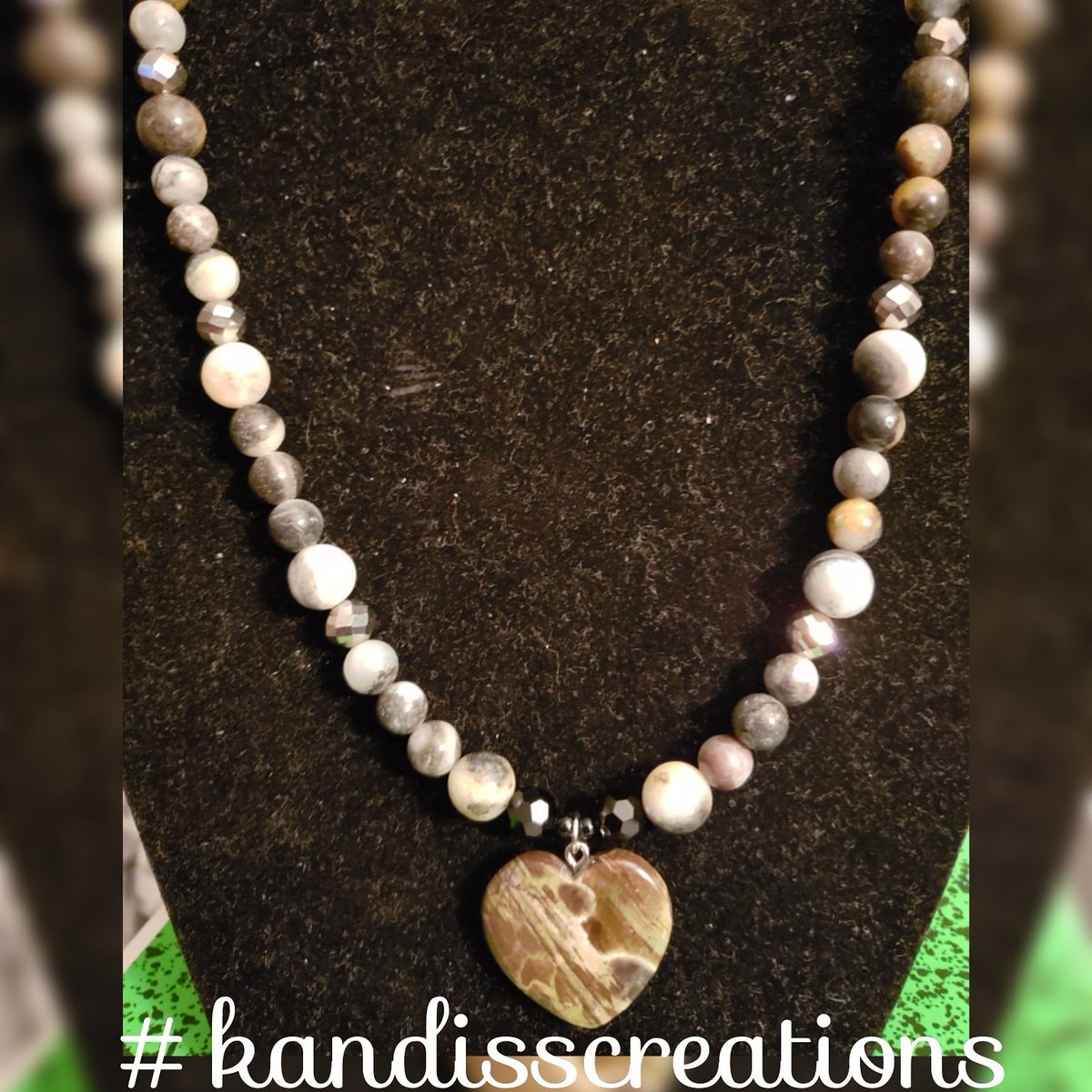 KandissCreation's tweet image. #kandisscreations #anothercreation #jewelry #handmade #unique #supportsmallbusiness #necklace #instamood #heart