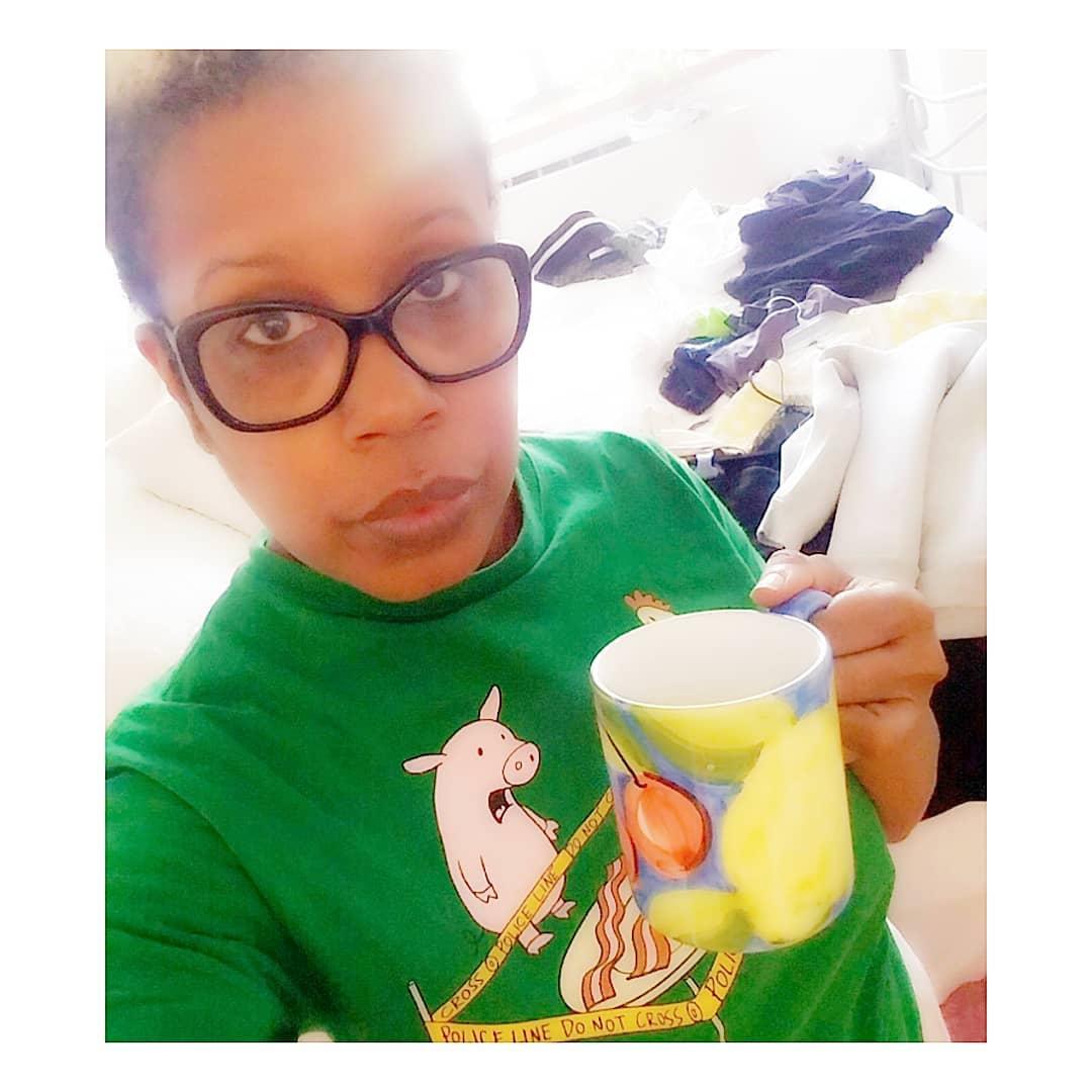 mystiqueboivert's tweet photo. In my " #vegan " #tshirt, sipping my #coffee, wondering how I'm going to get all my #clothes into one #bag!
#fashionstylist #fashionweekproblems
#Pfw #waredrobestylist #creativedirector
#fashionblogger #pr https://t.co/UPEhoy8Swq https://t.co/xzuaZ8xbZi