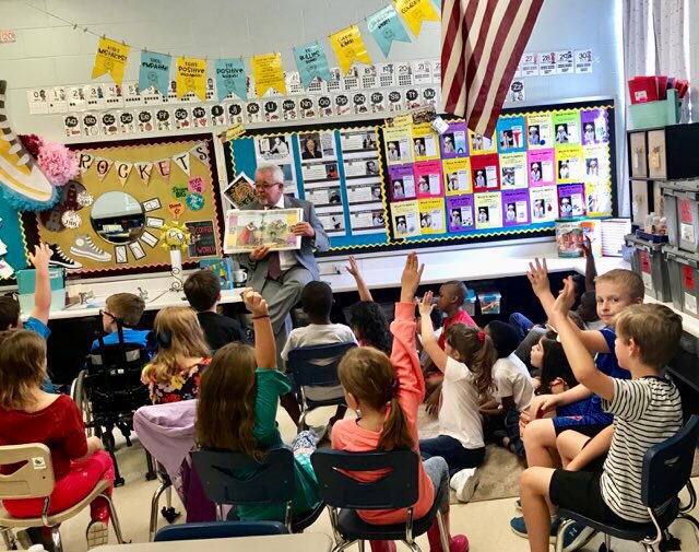 Today I had the opportunity to read to Susan Knight Peacock’s second grade class at Gardendale Elementary School. The kids were awesome, attentive and polite, yet so full of energy. I always enjoy my visits to our schools and never miss an opportunity to connect with the kids.