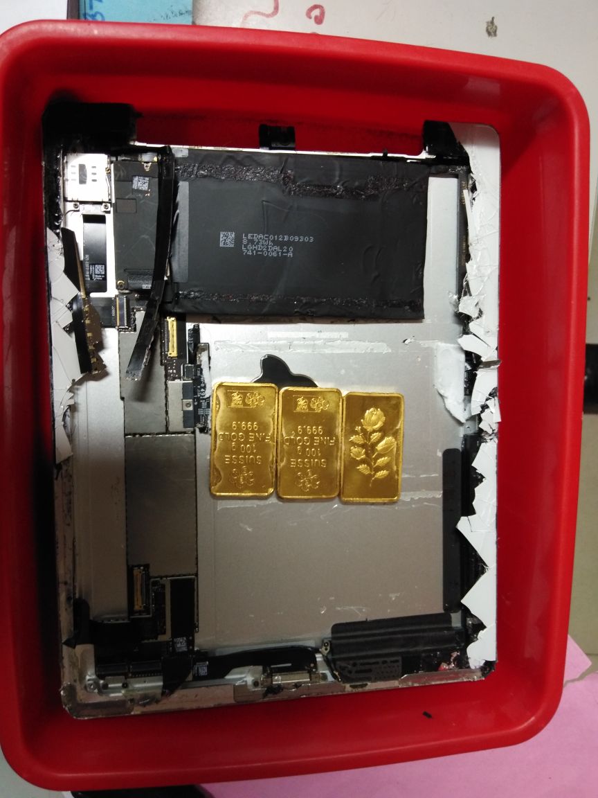 Intercepted 3 gold biscuits concealed inside an Ipad