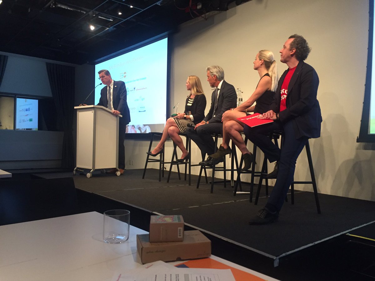 mbirney's tweet photo. “We aim to deliver a world where no woman dies giving life”. @ArthurErken - inspiring talk from the #safebirth event at #UNGA. Thanks @UNFPA for including us on the panel. @unitetolight #SafeBirthEvenHere #midwives https://t.co/3c3lAG44Xx
