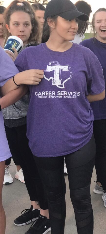 alyssasBIG3's tweet photo. Little got caught strutting her stuff tonight at yell๐ป #only14daysleft https://t.co/7gLlsFye4A