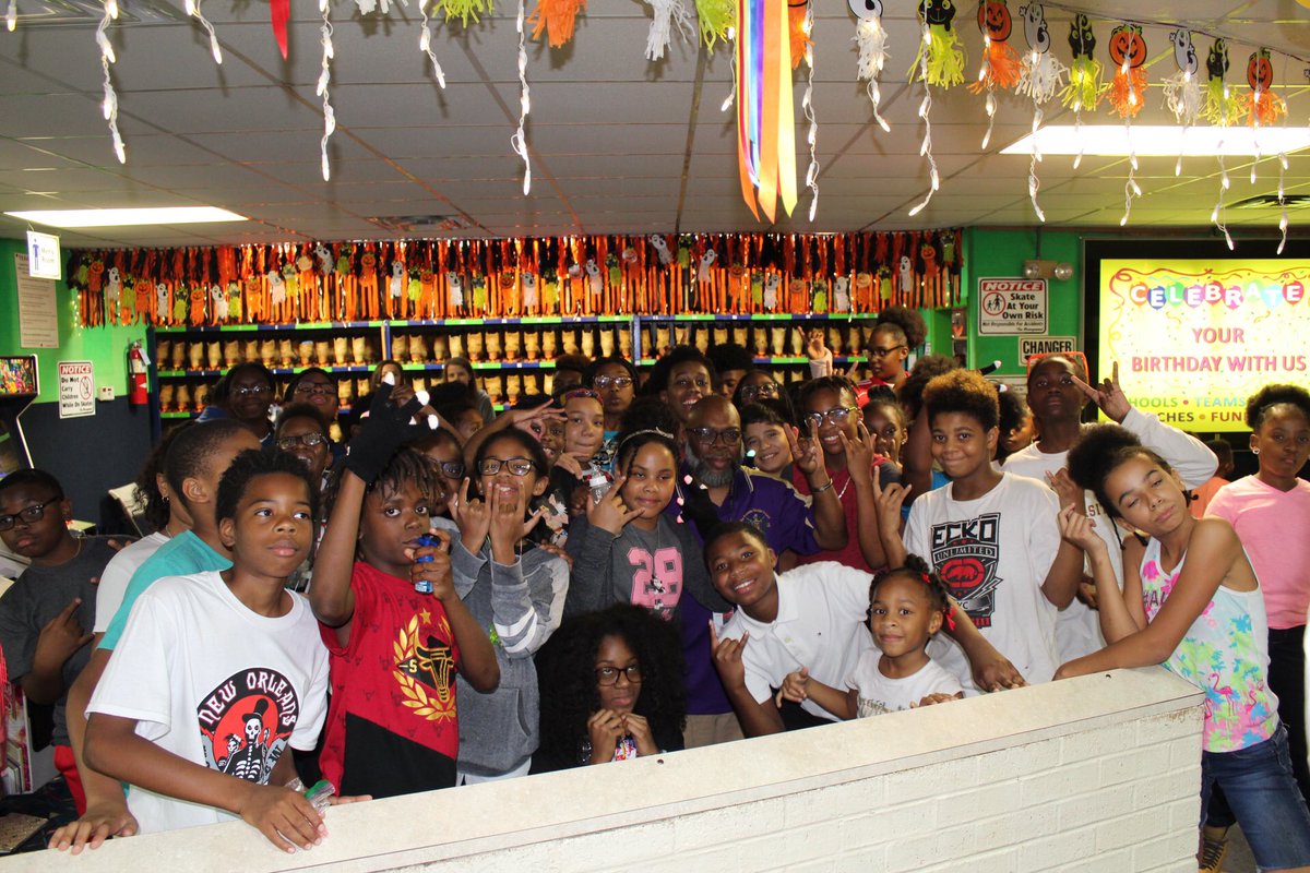 ColemanBand's tweet photo. Bessie Coleman band skate night!  Great time with our scholars. https://t.co/aetV6wz2i0