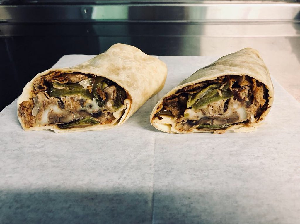 thegbstation's tweet photo. #PhillyRito #HibachiRito 🧐 https://t.co/zZ2QZ5Ax79