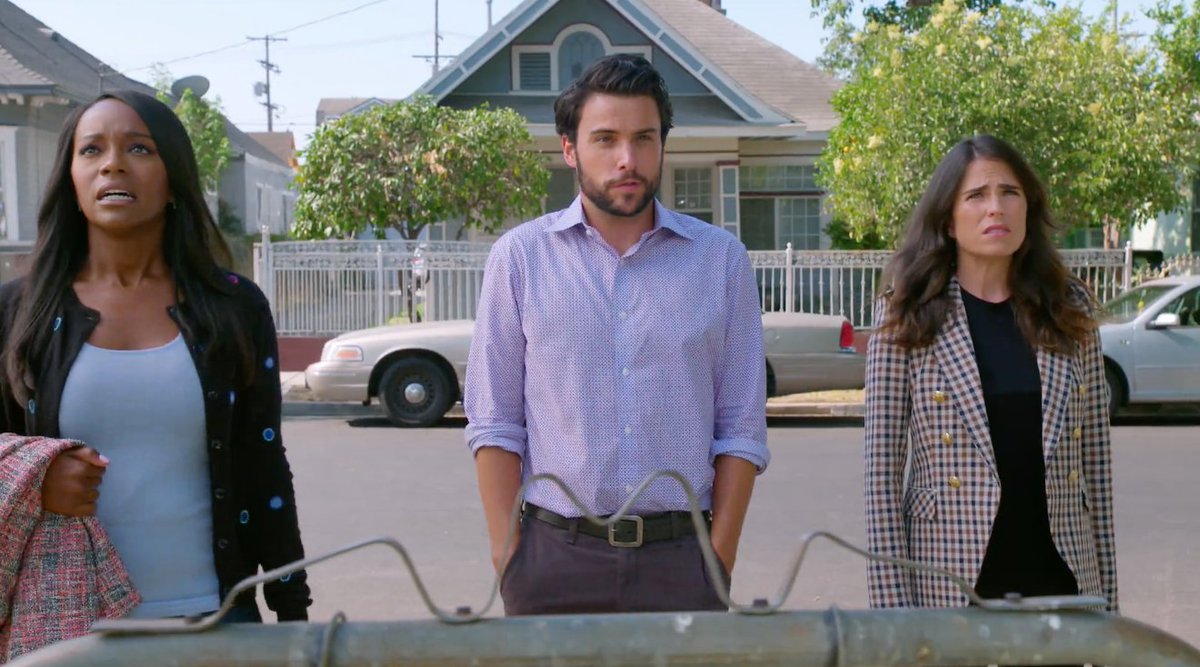 HowToGetAwayABC's tweet photo. Ha, their looks say it all ....
 #HTGAWM https://t.co/t82ElA90hS