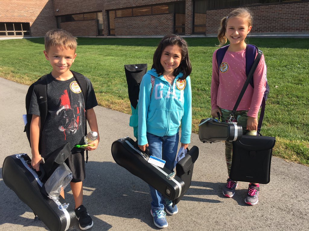 Cyndi Chapman tweet media