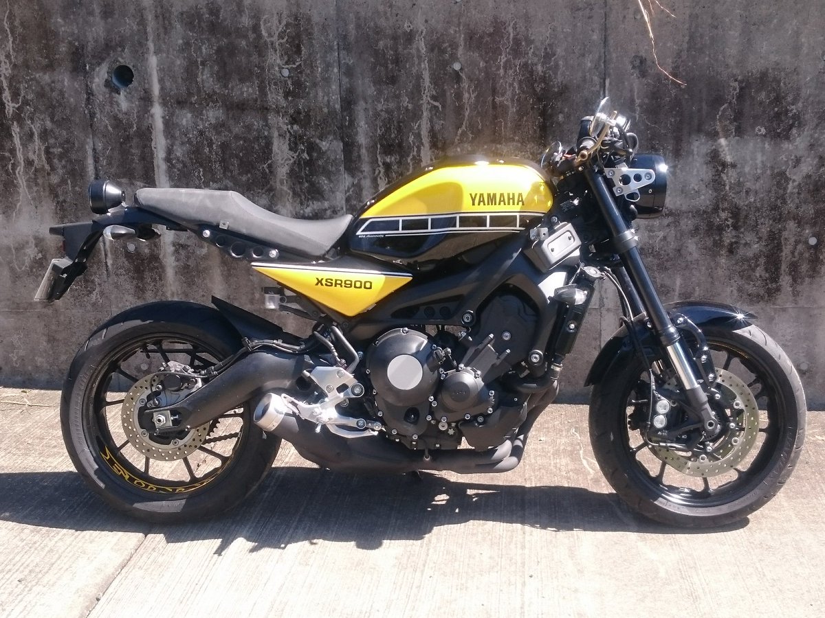 XSR900用（50㎜フォーク汎用出来ますが）セパハンとノーマルヘッド 
