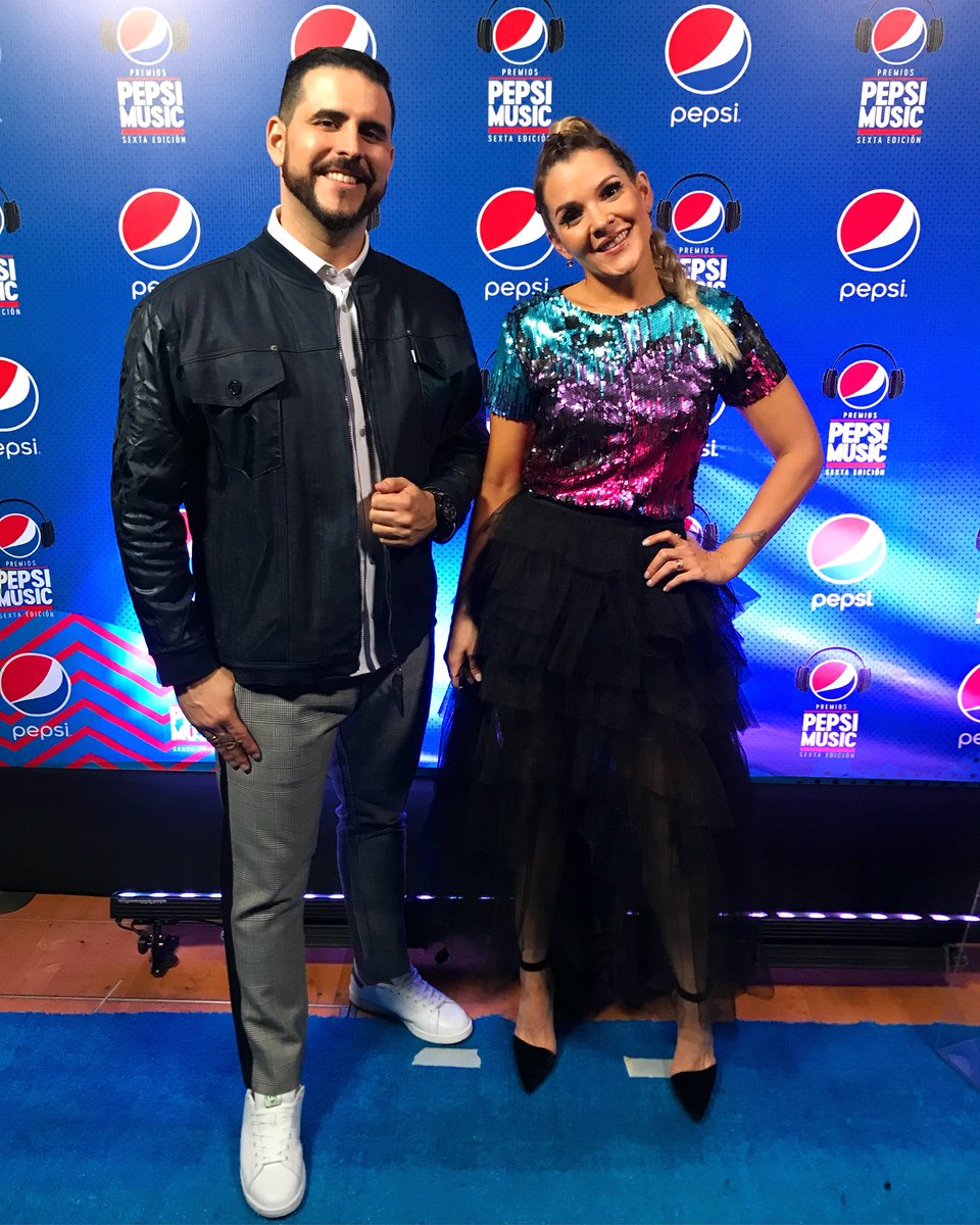 ManuelSilvaH's tweet photo. ¡Gracias por todos sus mensajes! Espero hayan disfrutado los #PremiosPepsiMusic ❤️💥 https://t.co/XKv0oXwpm1