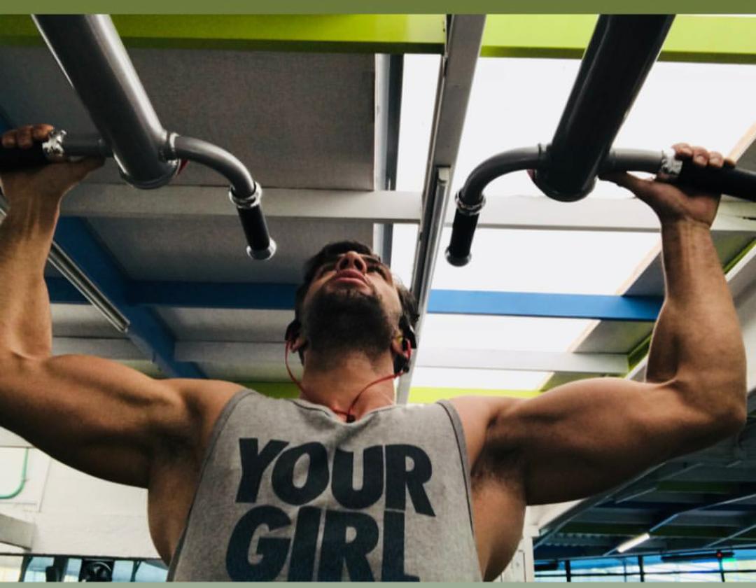 Pm10Porras's tweet photo. Esos brazos me ponen a soñar 😍😍😎😋 @CHRISDELACAMPA https://t.co/PQsS7MD22j
