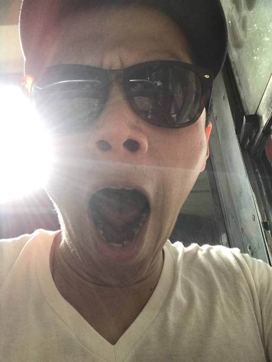 iwilover's tweet photo. Yawningly #fryday #快下班 #travelsick https://t.co/LYJgkw7D8x
