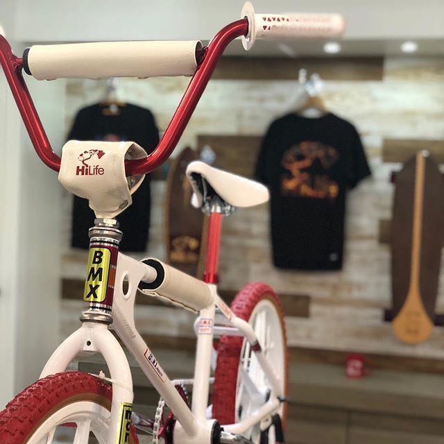 hilifehawaii808's tweet photo. New Hilife Store Waikiki opens Monday.  #newbeginnings #waikiki #hilife #hawaii #thealohastate https://t.co/JvGVPNnLB6 https://t.co/TjD7pAZyKi