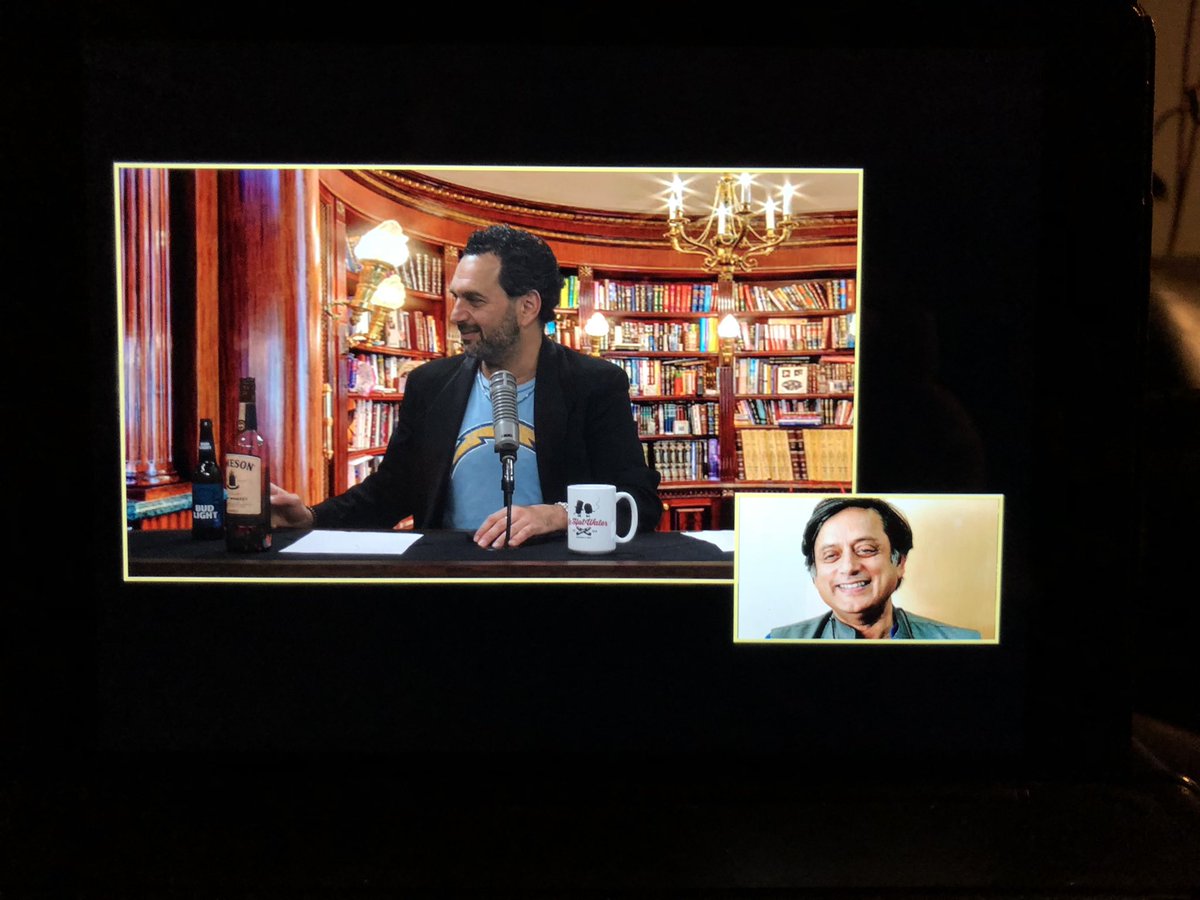 EllisFromPhilly's tweet photo. Episode 152 @InHotWatershow #BBCGuy @aaronbergcomedy @GenoBiscontePA @CompoundAmerica @IhwPractices #GenoIsOutOfWhiskey https://t.co/TtQpPYXtzk